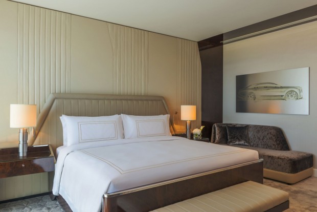 Sportpálya méretű Bentley épült 3 New Bentley Suite makes its debut at The St. Regis Dubai in Al Habtoor City (4)