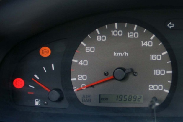 Nincs gyógyszer a magyar népbetegségre? 1 kilométeróra 1000x700