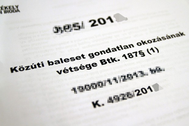 Autópályán gázolt gyalogost a sztárpék 2 BalesetJÓ