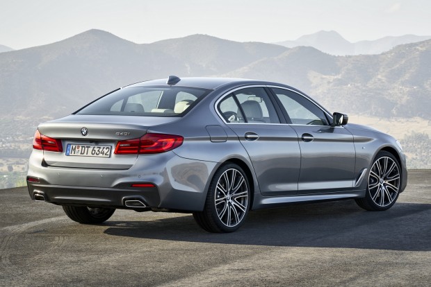 BMW 5 világpremier: amit nem tud, azt autónak nem is kell tudnia 9 P90237216-highRes