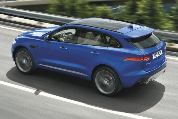 Szavaztak a nők, ezek a kedvenc autóik 6 Az abszolút győztes: Jaguar F-Pace