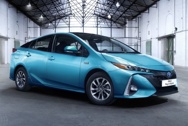 Szavaztak a nők, ezek a kedvenc autóik 5 Zöld autó díj: Toyota Prius