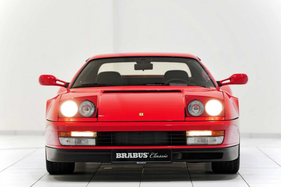 Top 10 – Legendás autók dupla kerek lámpákkal 8 Ferrari Testarossa
