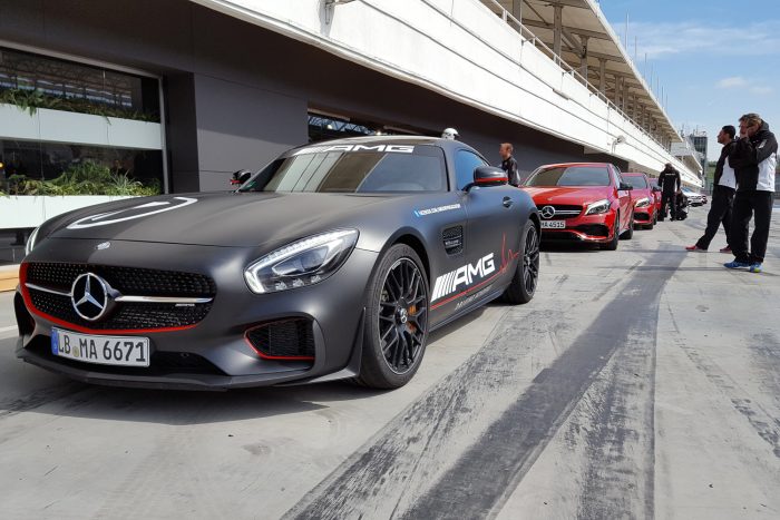 Mit ne csinálj egy kompakt Mercedesszel 2 3