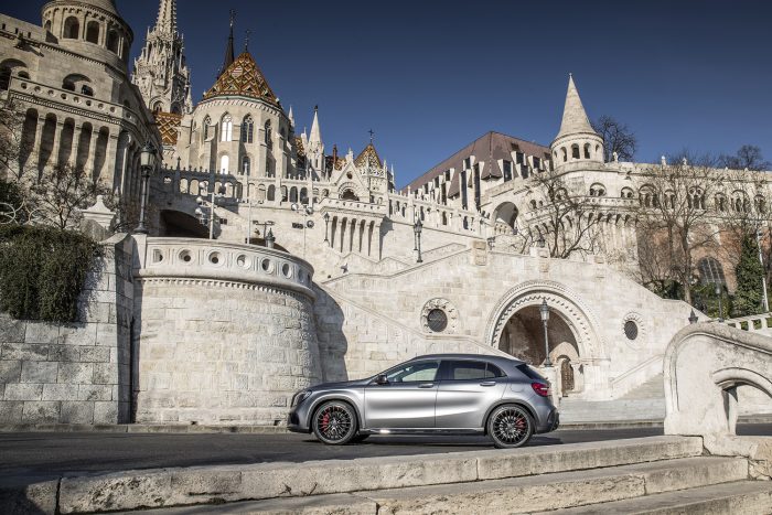 Mit ne csinálj egy kompakt Mercedesszel 21 9