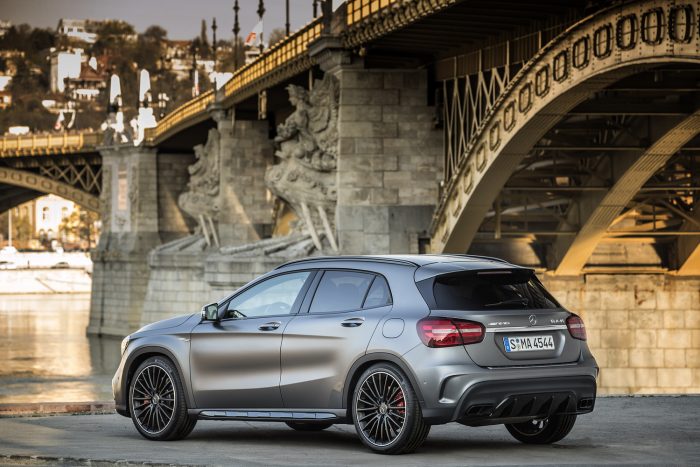 Mit ne csinálj egy kompakt Mercedesszel 22 91