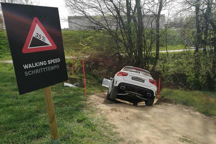 Mit ne csinálj egy kompakt Mercedesszel 13 95