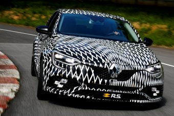 Jön a Renault új csodafegyvere