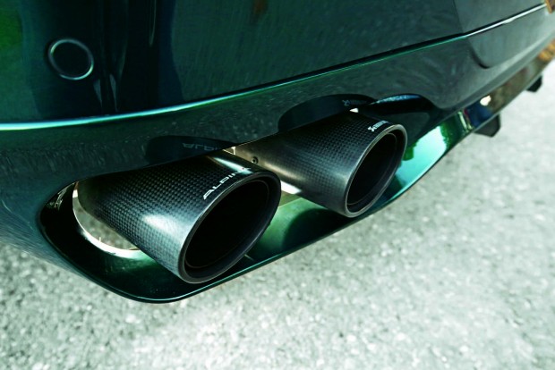 Túl halvány a BMW M6? Íme, a B6 1 Az Akrapovic kidörgőkkel 17 kilogramm acélalkatrészt spóroltak meg