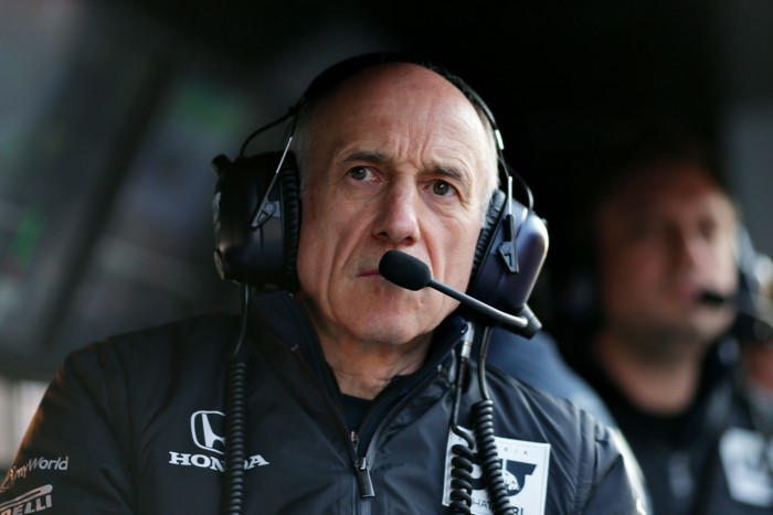 F1: El jefe del equipo recortaba mucho los sueldos de los pilotos 2 F1: El jefe del equipo recortaba mucho los sueldos de los pilotos 2