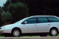 Citroen C5 kombi - hagyományos forma, modern futómű