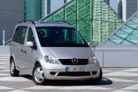 Mercedes-Benz kompakt egyterű