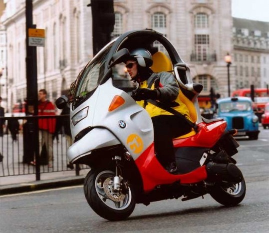 Nagyobb motort kap a BMW C1