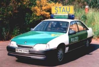 Zöld-fehérről ezüstmetál autókra vált a német rendőrség