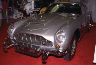 Lopáskor lerobbanó rendszám