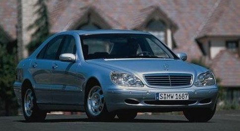 Bőkezűen méri az átrozsdásodás elleni garanciát a Mercedes: minden modelljére 30 év garanciát kínál