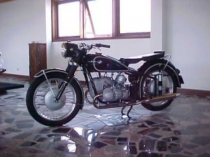 Sorozat: Motorkerékpár-múzeum Gyomaendrődön