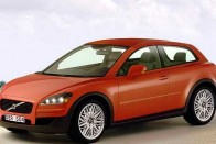 A Volvo alsó-középkategóriás autója is a Mazda 323-mal és a Ford Focus-szal azonos padlólemezre épül, technikájuk több elemében is közös lesz