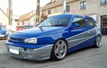 310 lovas Golf: VR6 turbóval