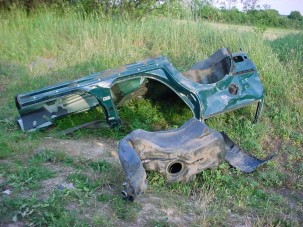 Új rendelet a roncsautókról