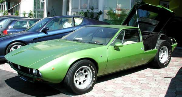 A De Tomaso Mangustát 1967 és 71 között gyártották, 305 lovas motorral