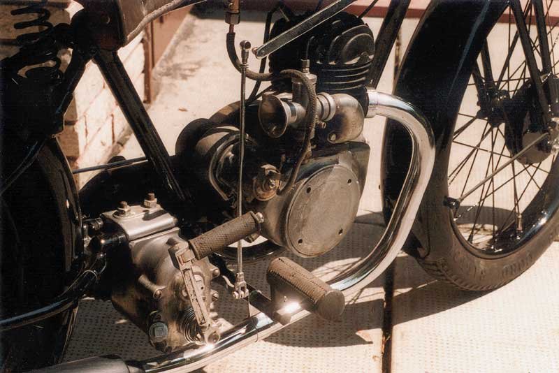 1986-os áron 8500 forintért jutottam hozzá a Velocette GTP 250-eshez