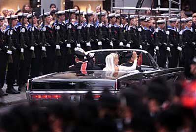 Amerikai oldtimerrel esküszik a norvég trónörökös