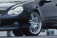 Újjászületett C-Sportcoupé – Brabus CV8 11 18 colos felniket ajánl a Sportcupéhoz a Brabus, de ha ez valakinek nem elég rendelhet nagyobbat is