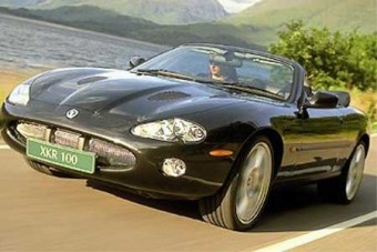 Ünnepi modellek a Jaguártól