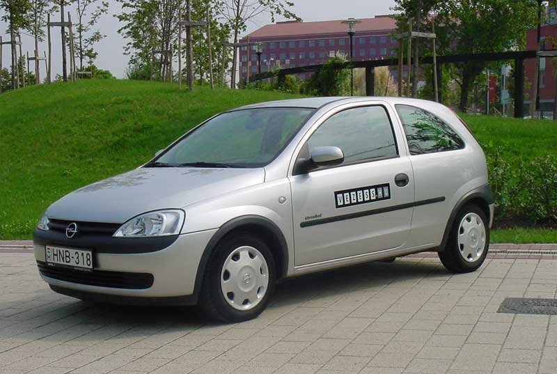 Teszt: Opel Corsa 1.2 Comfort Easytronic - Opel erények különleges váltóval