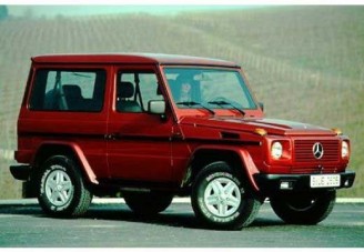 Új motorral a klasszikus formájú G-osztály