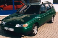 40%-os létszámleépítés a Lada importőrénél 11 A 110-es sorozat elavult, még mielőtt piacra dobták volna