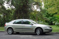 Teszt: Renault Laguna II 1.8 16v Dynamique - Sármos hódító