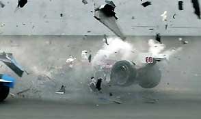 Életéért küzd Alex Zanardi