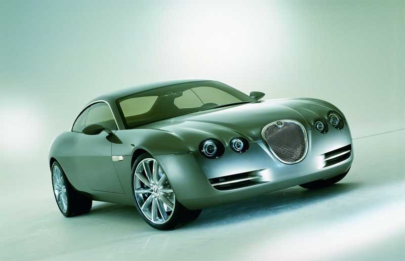 Jaguar R-Coupe - Retro design, high-tech megoldások