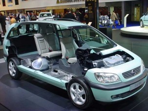 Közösen fejleszt üzemanyagcellás kisautót a Suzuki és a GM