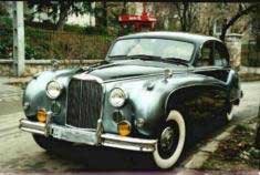 Online oldtimer árverés az aXio-n és a vezess.hu-n