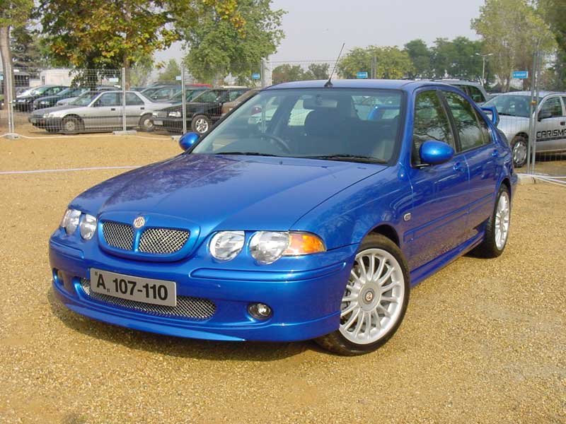 10622_83657_1000x700.jpg | Vezess | Vezess 177 lovas a ZS, amely a Rover 45-re épül