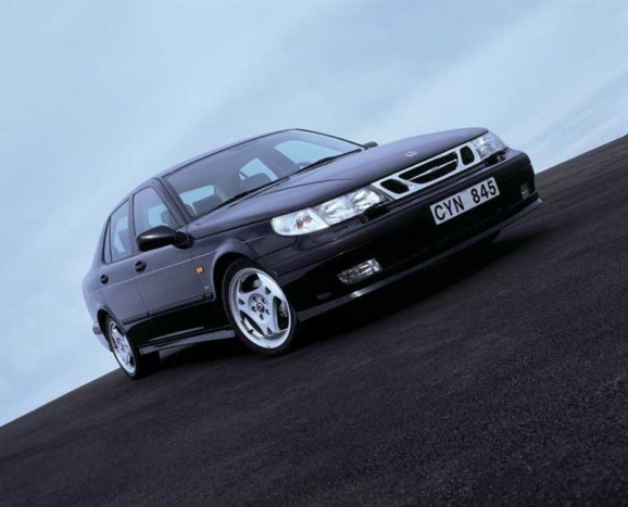 Közel 300 lóerő a Saab 9-5-ben