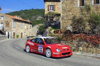 A második nap végén is Jesus Puras áll az élen