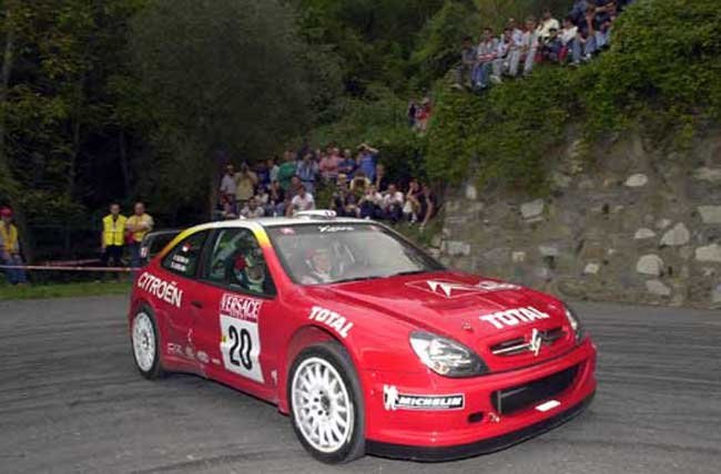 9155_79061_1000x700.jpg | Vezess Remek autózást mutat be az A8-as versenyzők között is a Super 1600 legjobbja, Sébastien Loeb