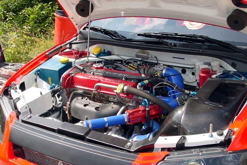 9165_79103_1000x700.jpg | Vezess | Vezess Javítottak a Lancer stabilitásán, ezzel is növelve a versenyen elérhető sebességet