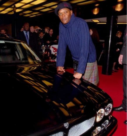 Autós üldözés Jaguarral