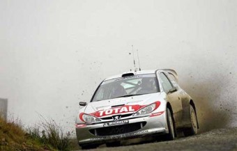 Marcus Grönholm áll az élen 13 szakasz után