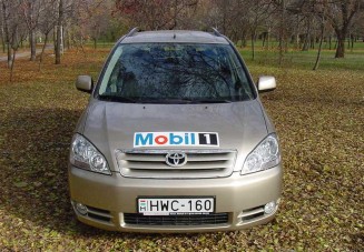 Teszt: Toyota Avensis Verso D-4D - A család barátja