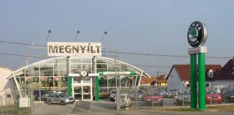 Új Skoda szalon Szegeden