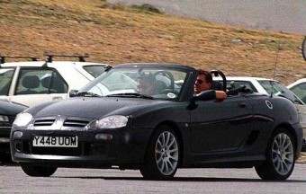 2003-ban jön az új MG-F