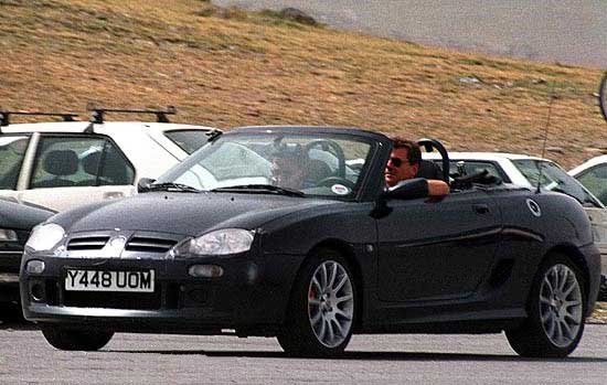 2003-ban jön az új MG-F