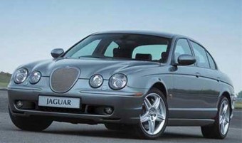 Komoly frissítés a Jaguar S-Type-on