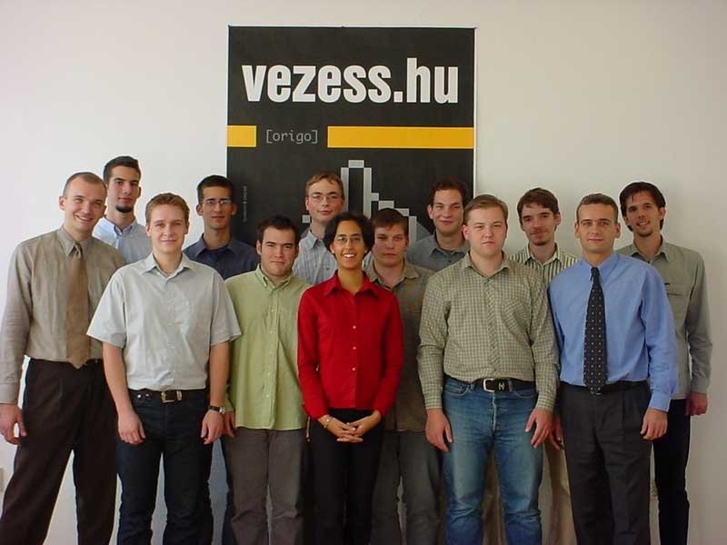 Autóban utazunk - a vezess.hu első kilenc hónapja